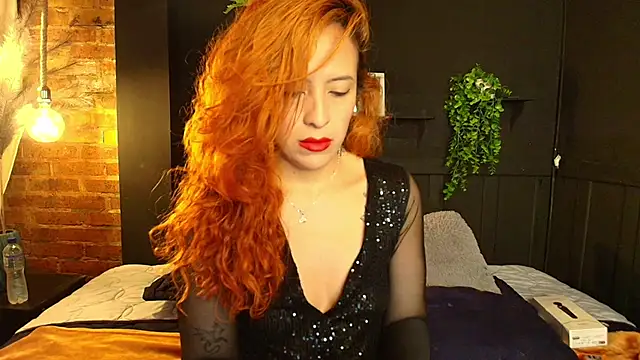 sahra taylor  online show from November 22, 2:38 pm