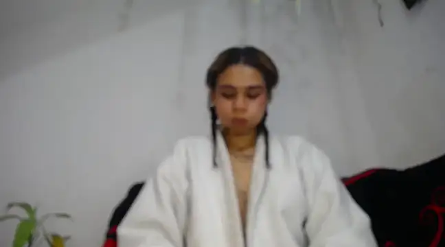 Snapshot of diamonmeli chatting on January 10, 5:02 pm diamonmeli online show from January 10, 5:02 pm