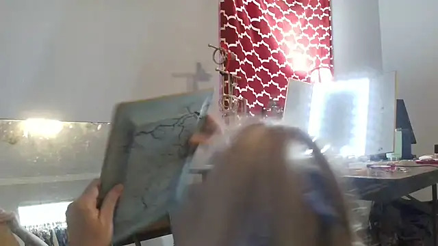 BluEyeGemini333 online show from December 21, 10:30 pm