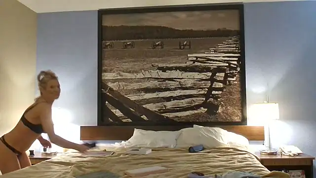 BluEyeGemini333 online show from January 28, 8:04 pm