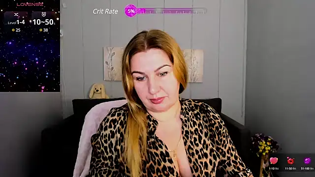 Lili Crossi online show from December 5, 6:32 am