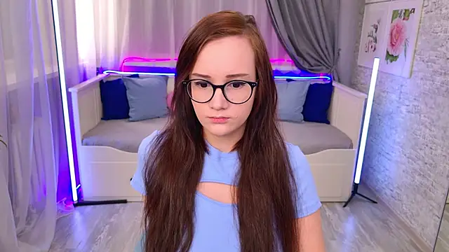 StellaGloww online show from September 22, 4:09 pm