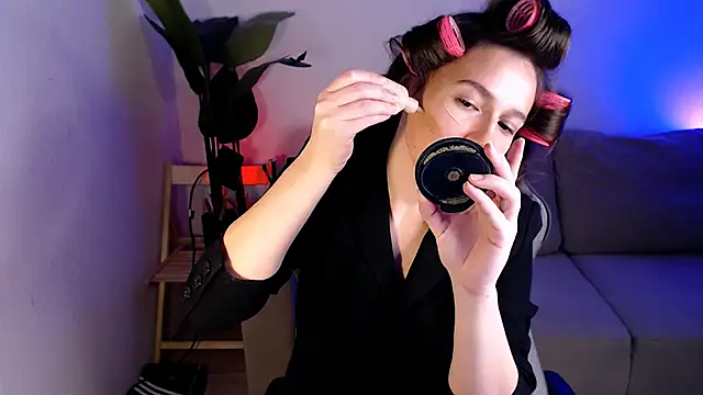 M Sensual online show from December 4, 3:32 pm