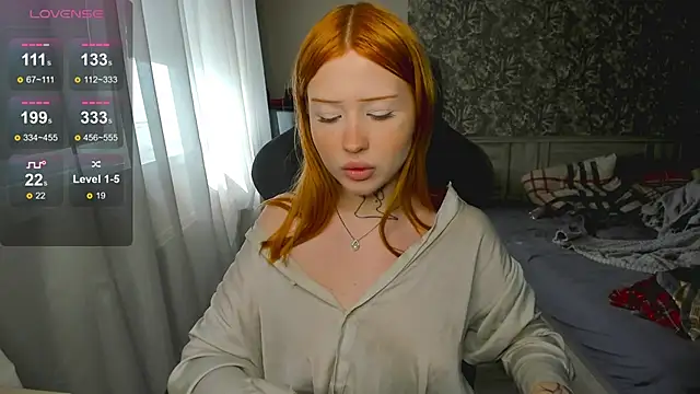 Snapshot of kate8ketee8 chatting on April 9, 8:42 am kate8ketee8 online show from April 9, 8:42 am