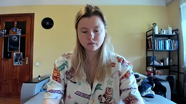 Snapshot of LillyDepp chatting on April 29, 11:47 am LillyDepp online show from April 29, 11:47 am