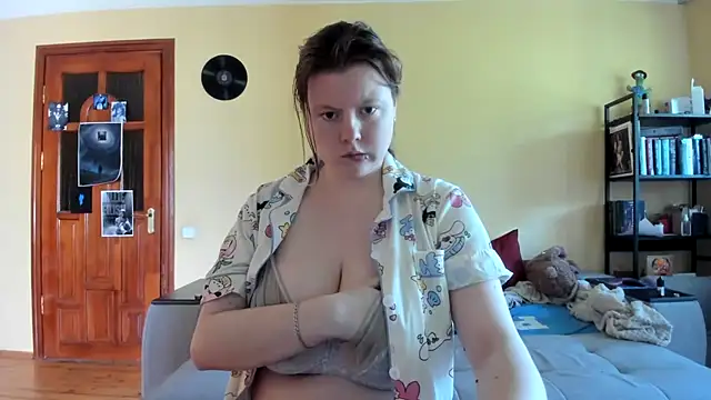 Snapshot of LillyDepp chatting on May 6, 11:59 am LillyDepp online show from May 6, 11:59 am