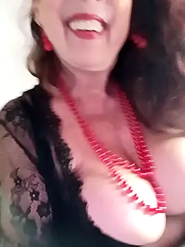 GypsyEsmeralda online show from January 4, 2:04 pm