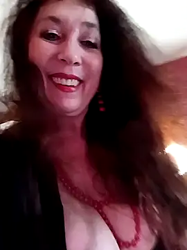 GypsyEsmeralda online show from January 18, 10:39 am