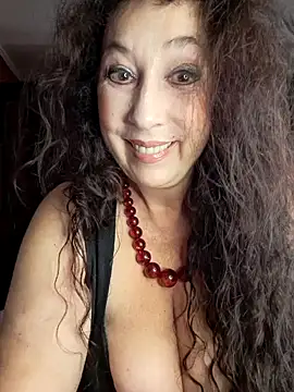 GypsyEsmeralda online show from October 19, 7:09 am