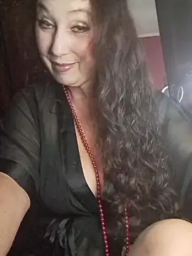 GypsyEsmeralda online show from December 15, 4:22 pm