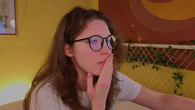 cherry lea online show from November 18, 5:17 pm