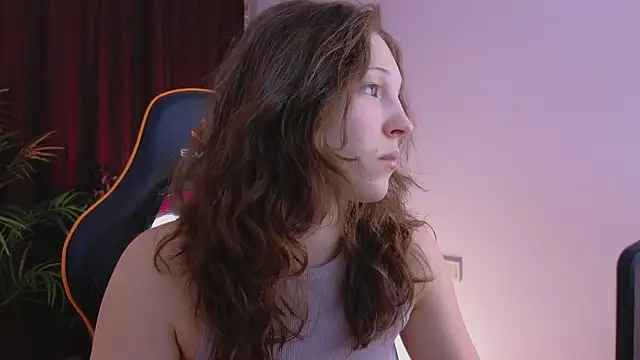 cherry lea online show from February 6, 6:11 pm