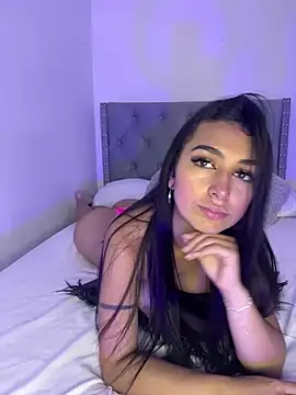Emilyrosse11 online show from March 10, 4:57 pm