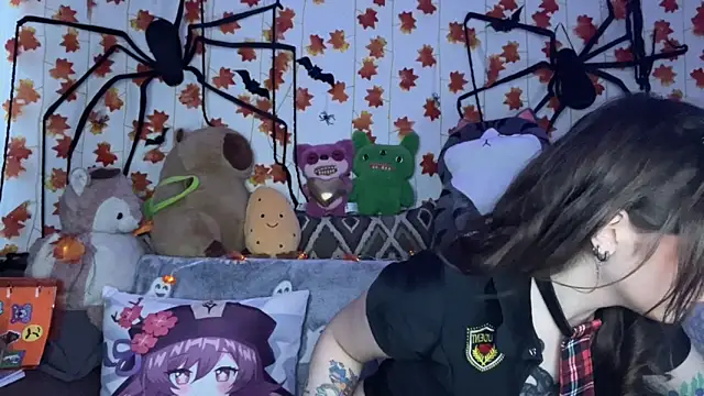  Devill Baby online show from September 25, 6:39 am