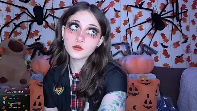  Devill Baby online show from October 15, 6:02 am