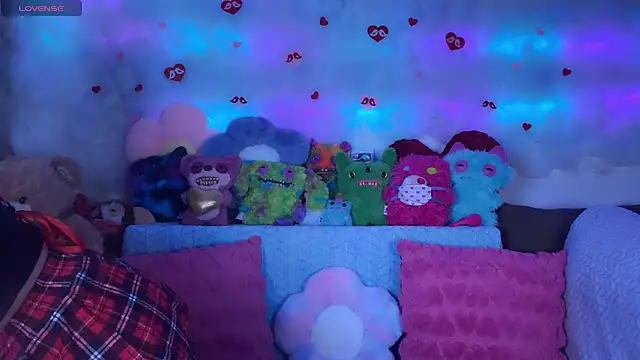 Snapshot of _Devill_Baby chatting on March 6, 7:54 pm Devill Baby online show from March 6, 7:54 pm