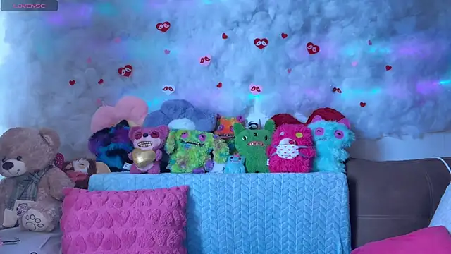 Snapshot of _Devill_Baby chatting on March 7, 9:17 am Devill Baby online show from March 7, 9:17 am