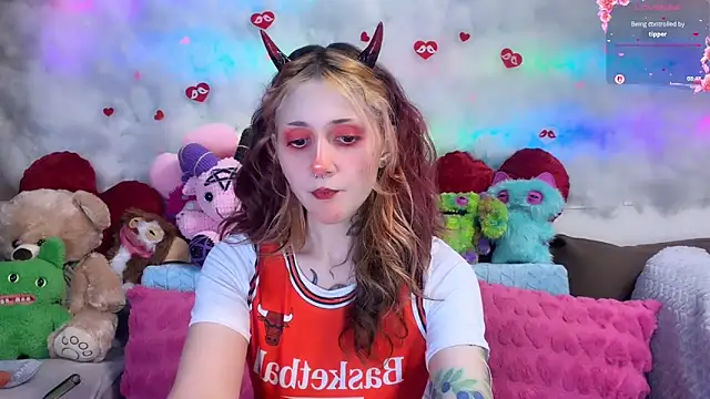 Snapshot of _Devill_Baby chatting on March 23, 6:56 pm Devill Baby online show from March 23, 6:56 pm