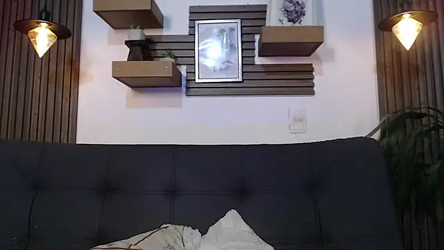 rihannagil online show from February 10, 3:54 am