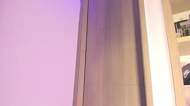 AdonisKnight online show from April 21, 2:51 am