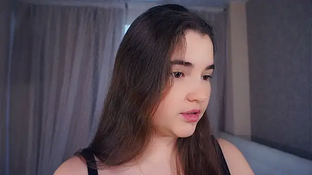 Snapshot of CathrynDail chatting on October 9, 6:33 am CathrynDail online show from October 9, 6:33 am