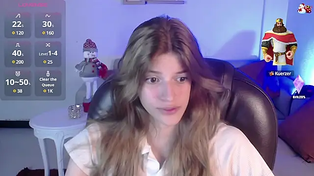 Snapshot of Nora_Vennucci chatting on December 20, 10:32 pm Nora Vennucci online show from December 20, 10:32 pm