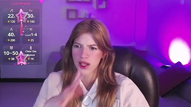 Snapshot of Nora_Vennucci chatting on January 31, 7:29 pm Nora Vennucci online show from January 31, 7:29 pm