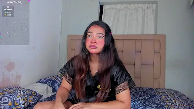 Snapshot of stepcouple_XXX chatting on December 6, 7:45 pm stepcouple XXX online show from December 6, 7:45 pm