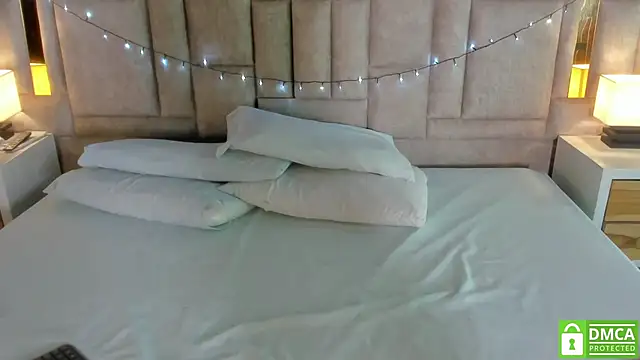kitty emma1 online show from January 5, 4:25 am