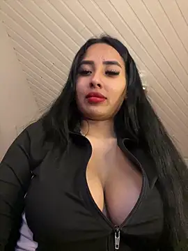 Snapshot of Anily_Lovely chatting on January 11, 1:48 am Anily Lovely online show from January 11, 1:48 am