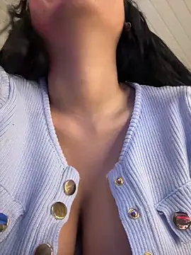 Snapshot of Anily_Lovely chatting on January 30, 9:36 pm Anily Lovely online show from January 30, 9:36 pm