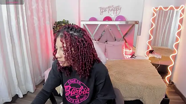 Daphnne tay online show from February 17, 3:15 am