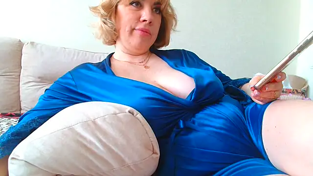 Brionia online show from February 18, 10:49 am