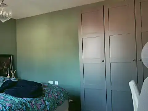 flatwhite0 online show from January 9, 9:37 am