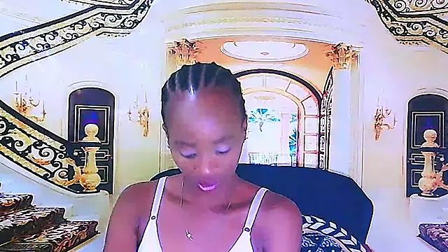 Snapshot of EbonyCreamy69 chatting on January 3, 9:47 pm EbonyCreamy69 online show from January 3, 9:47 pm