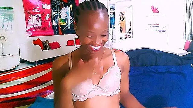 Snapshot of EbonyCreamy69 chatting on January 8, 11:52 pm EbonyCreamy69 online show from January 8, 11:52 pm