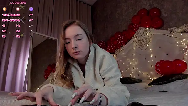 Snapshot of Jessie_Roy chatting on February 15, 11:58 pm Jessie Roy online show from February 15, 11:58 pm