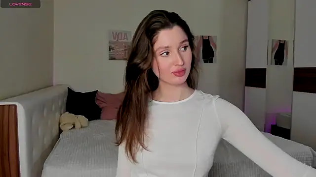 tender babyy online show from December 6, 2:17 pm