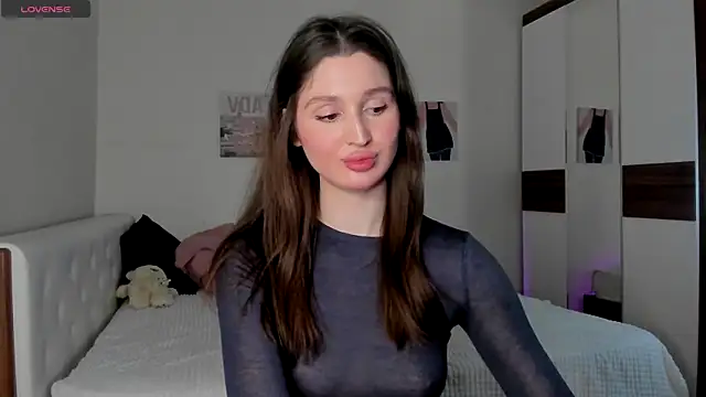 tender babyy online show from December 9, 2:39 pm