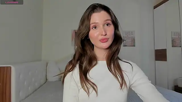 tender babyy online show from February 5, 2:05 pm