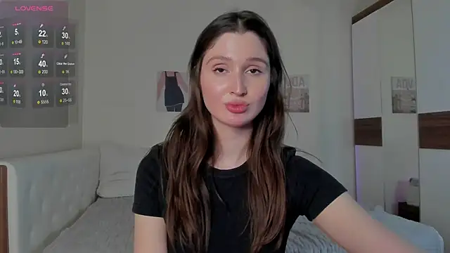 tender babyy online show from February 9, 4:40 pm