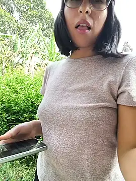 MirandaSingle online show from June 4, 1:50 pm