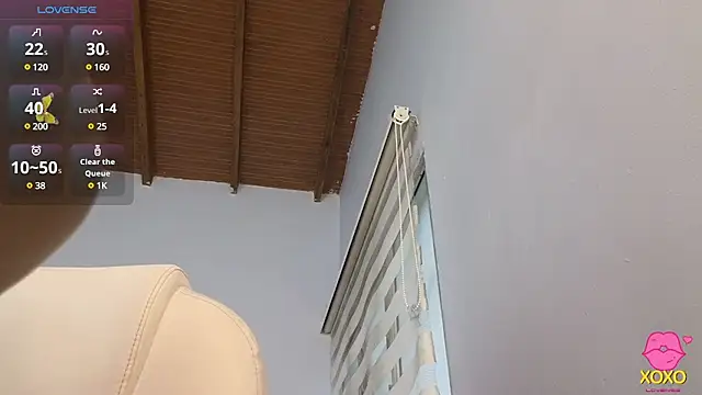 lou rosse  online show from March 20, 7:57 pm