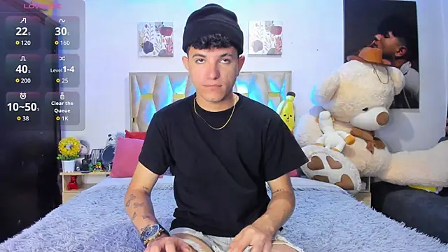 Snapshot of patrick_sanzz chatting on September 20, 5:25 pm patrick sanzz online show from September 20, 5:25 pm