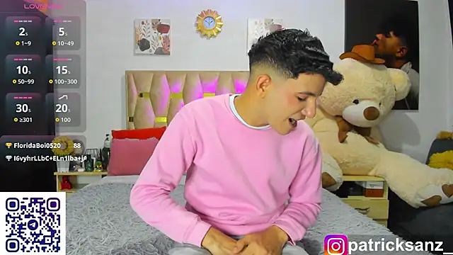 Snapshot of patrick_sanzz chatting on October 22, 2:34 am patrick sanzz online show from October 22, 2:34 am