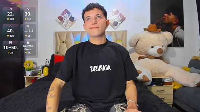 Snapshot of patrick_sanzz chatting on November 15, 11:10 pm patrick sanzz online show from November 15, 11:10 pm