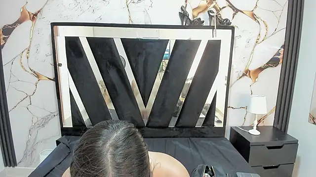 KarinaSimonz online show from October 5, 1:42 pm