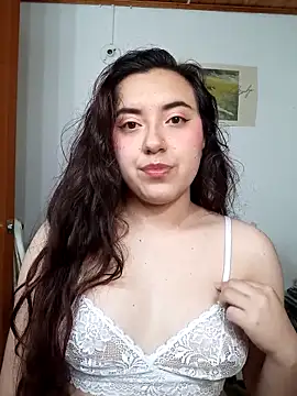 Emi chik online show from October 19, 10:16 am