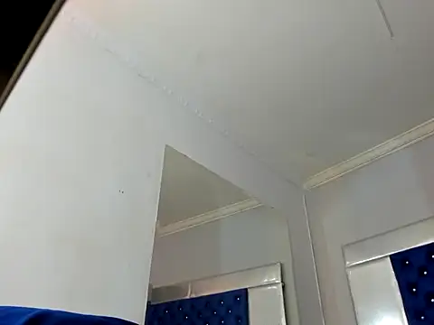 Snapshot of Eyleen_Santos chatting on October 31, 8:10 pm Eyleen Santos online show from October 31, 8:10 pm