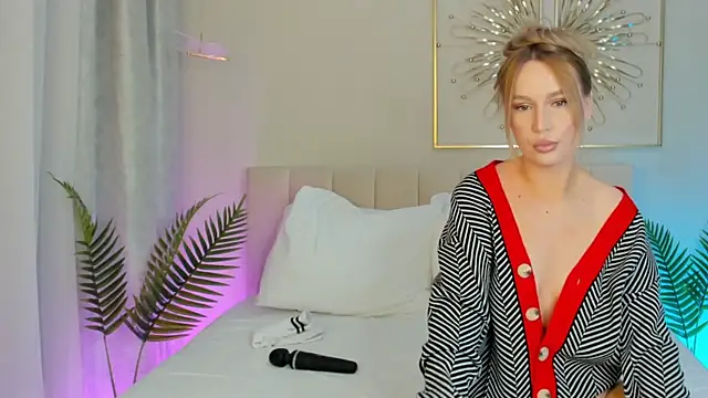    Cindy    online show from February 5, 3:52 pm